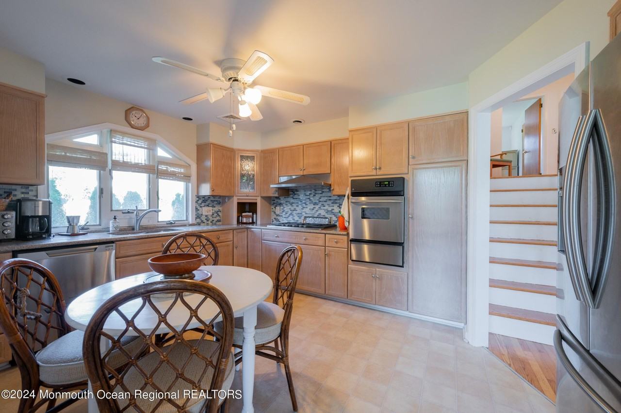 10 Seawood Way - Photo 7 of 29