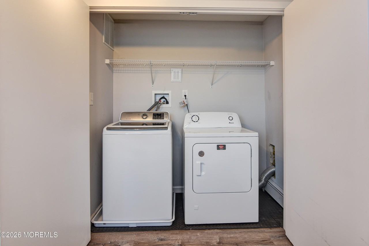 411 Atlantic Ave #B - Photo 7 of 17