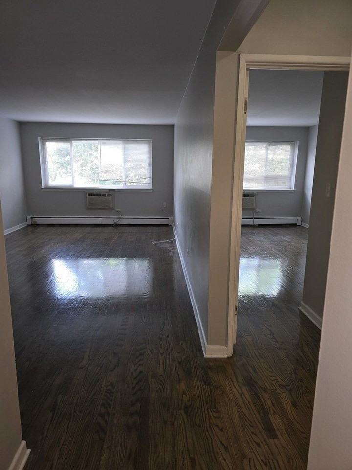 6619 N Sheridan Rd #302 - Photo 5 of 15