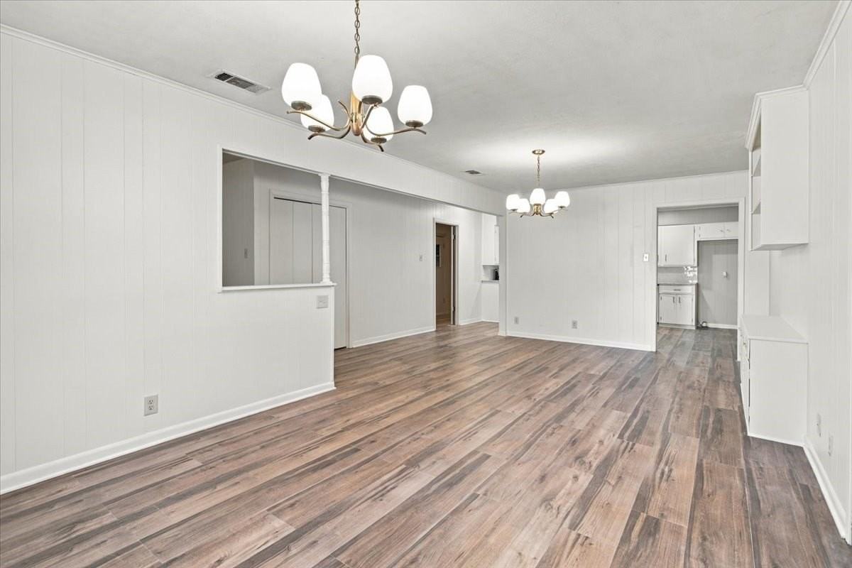 1105 Northwood Dr - Photo 6 of 30