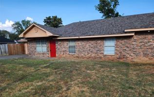 featured image of 326 N Scullin Ave