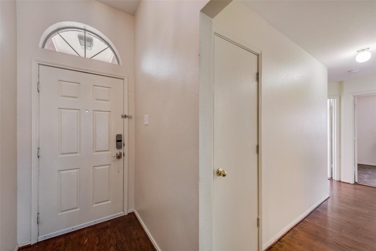 3301 Rustic Meadow Trl - Photo 3 of 22