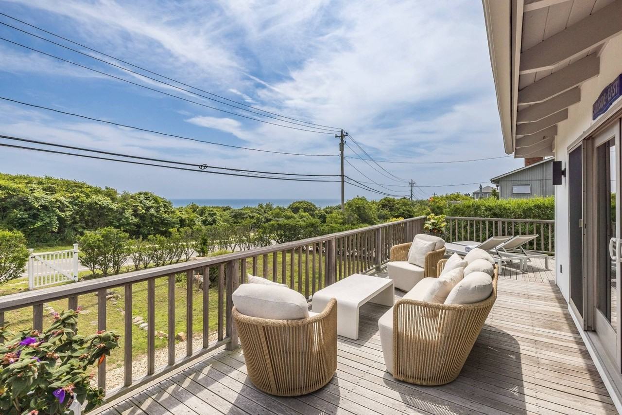 627 Old Montauk Hwy - Photo 3 of 24