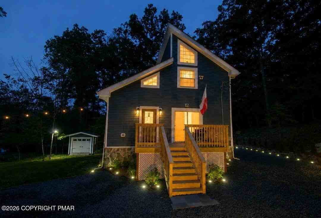 375 Canterbury Rd - Photo 3 of 30