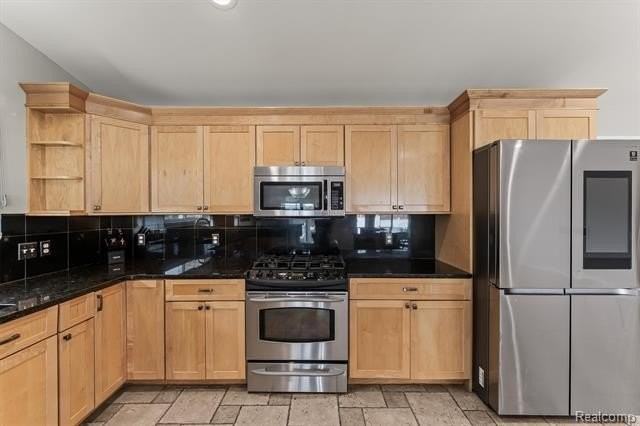 37132 Tericrest Dr - Photo 6 of 21