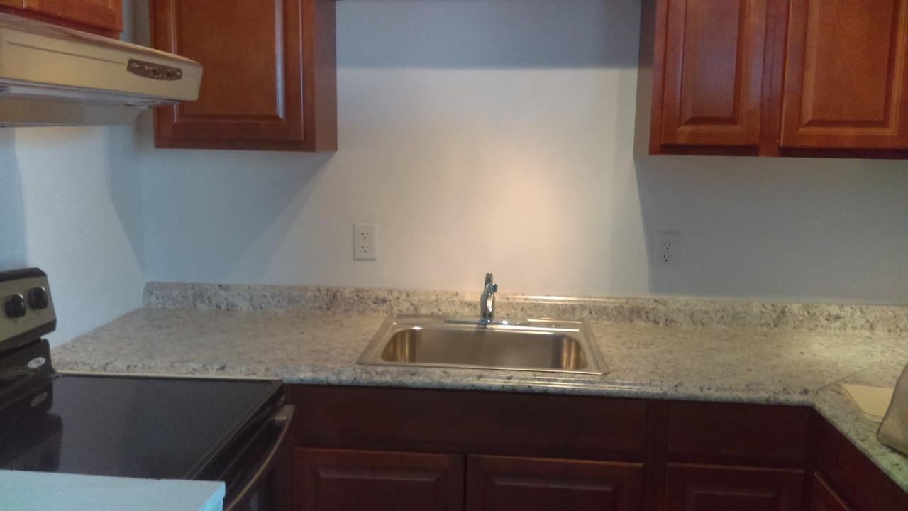 8576 Sunset Dr #1 - Photo 4 of 12