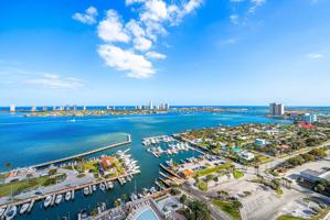 featured image of 220 Lake Shore Dr #1209