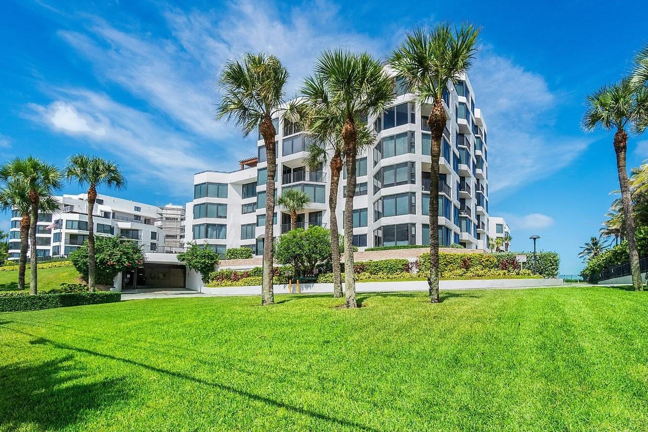 2575 S Ocean Blvd #204S - Photo 3 of 48