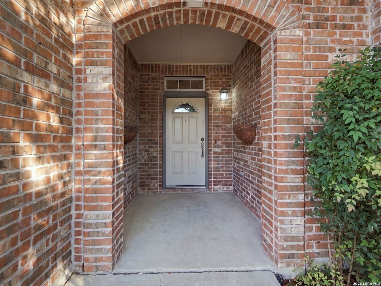 6106 Wexford Brk - Photo 2 of 28