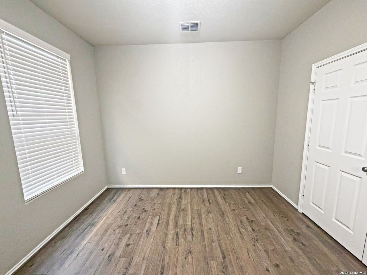 12958 Limestone Way - Photo 6 of 23