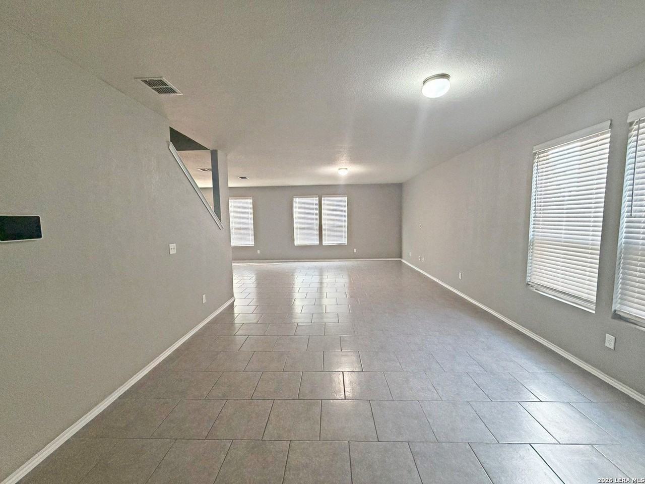 12958 Limestone Way - Photo 7 of 23