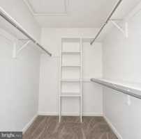 featured image of 46349 Columbus Dr