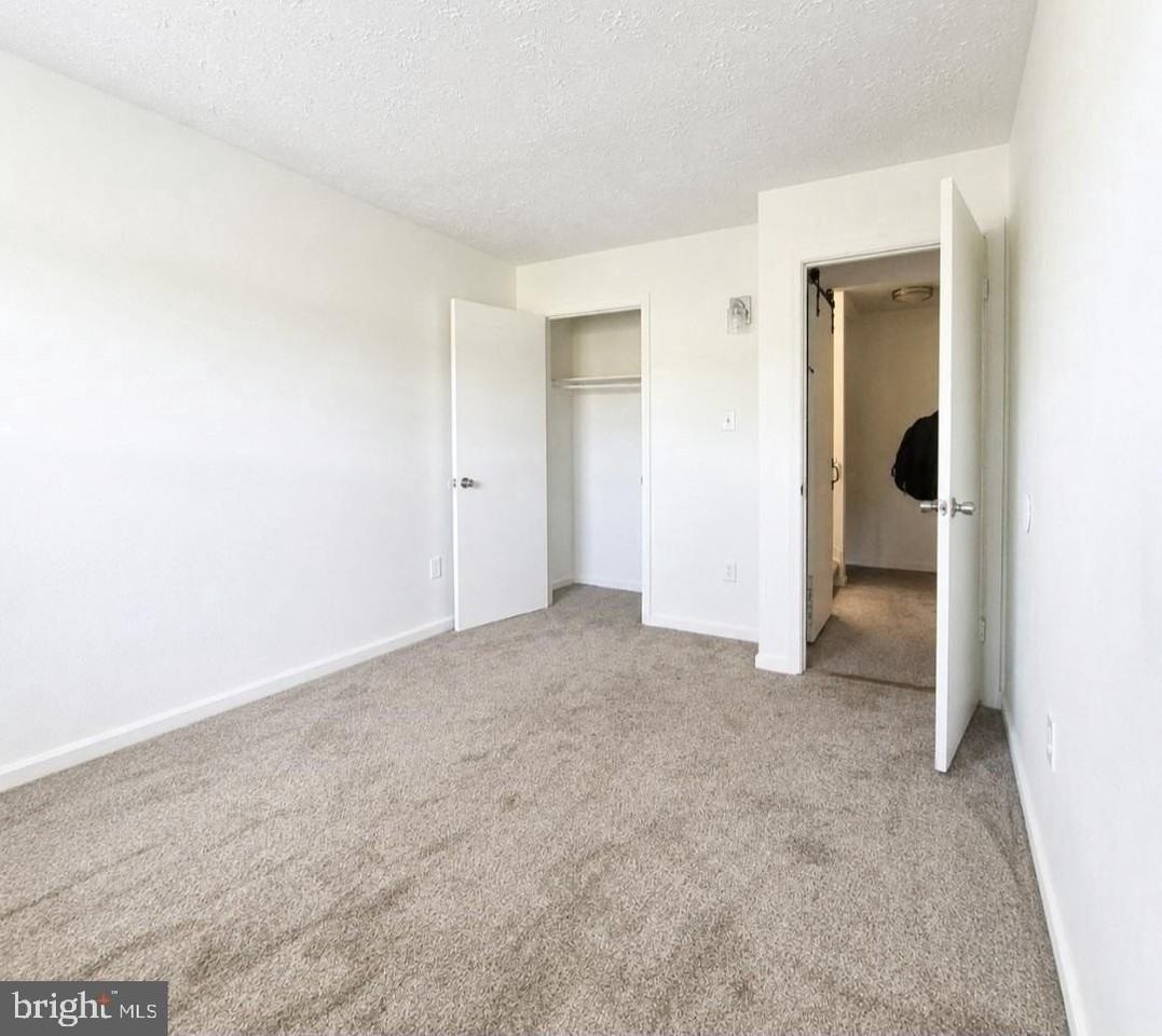 46349 Columbus Dr - Photo 7 of 18