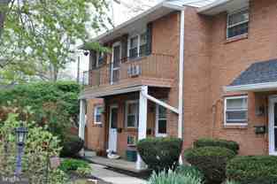 340 Woodlawn Ter #B1 - Photo 1 of 1