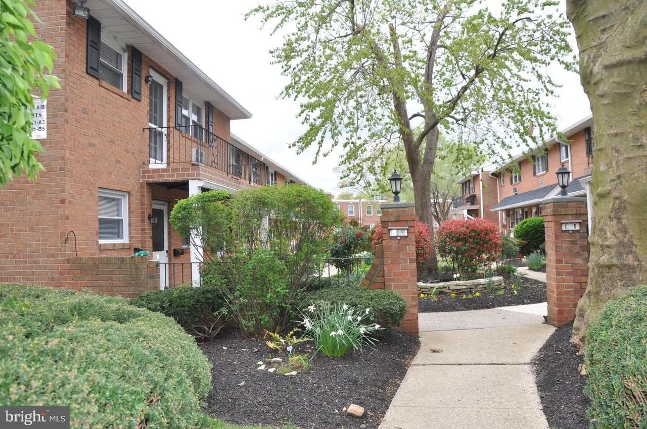 340 Woodlawn Ter #B1 - Photo 3 of 19