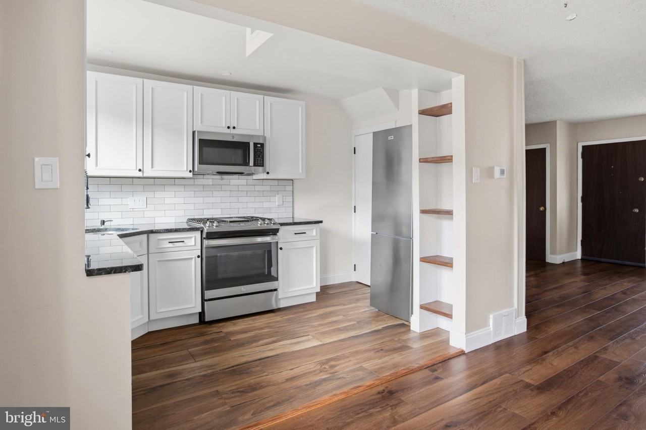 8119 Terry St - Photo 7 of 19