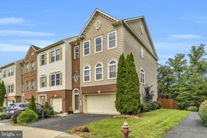 featured image of 25241 Beach Pl