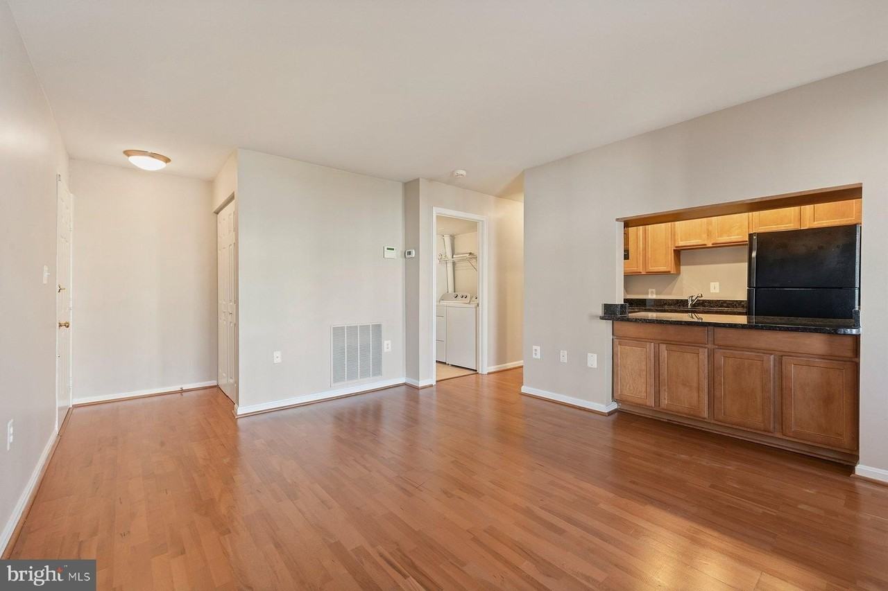 105 Westwick Ct #6 - Photo 6 of 28