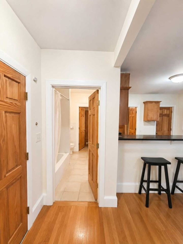 Beacon St - Photo 2 of 25