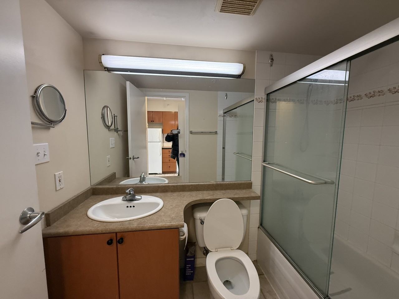 5911 Alderbridge Way #12F - Photo 7 of 8