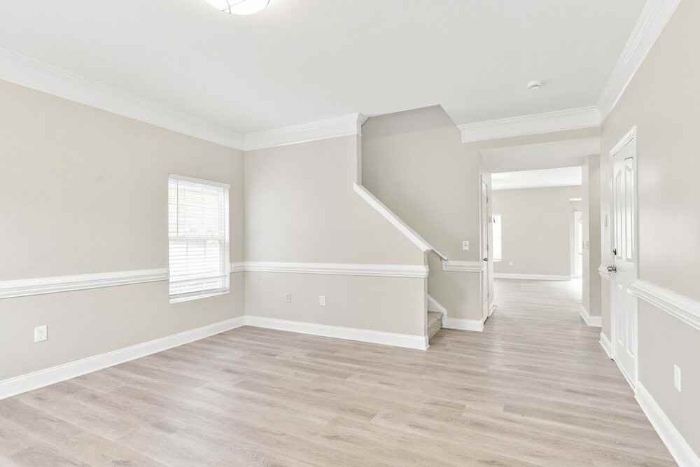 13508 Glasgow Green Ln - Photo 5 of 17