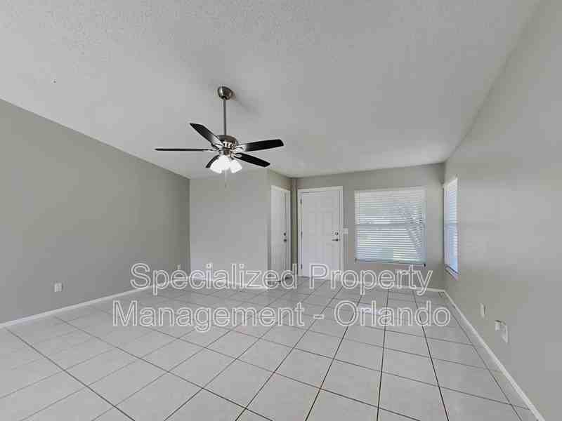 11309 Darlington Dr - Photo 2 of 22
