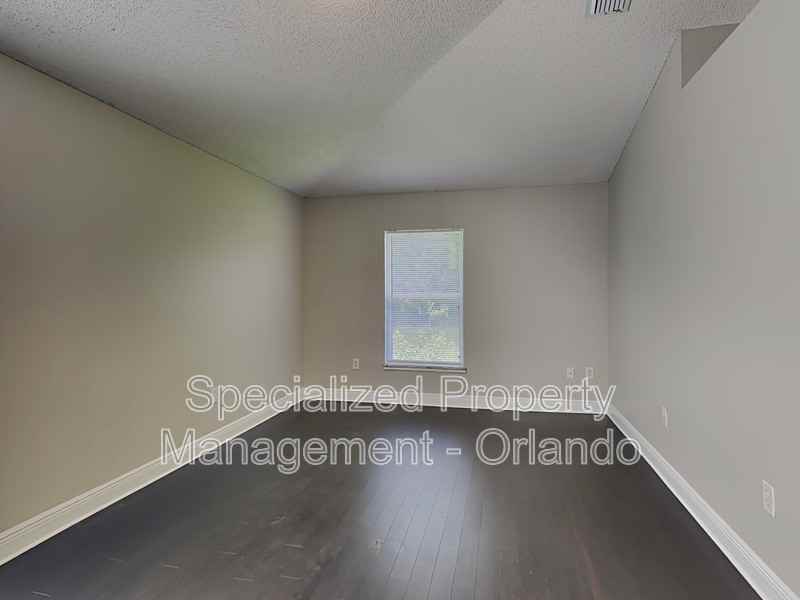 1317 Dover Dr - Photo 5 of 23
