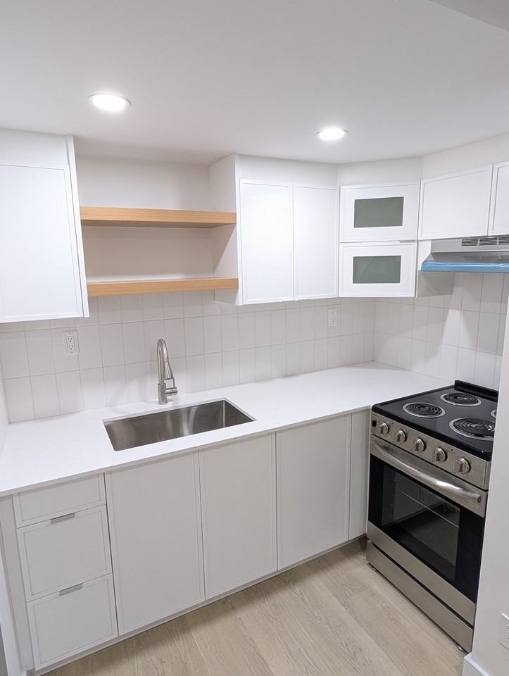 Deschamps Avenue - Photo 5 of 11
