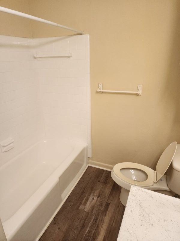 807 S Taylor St - Photo 7 of 9