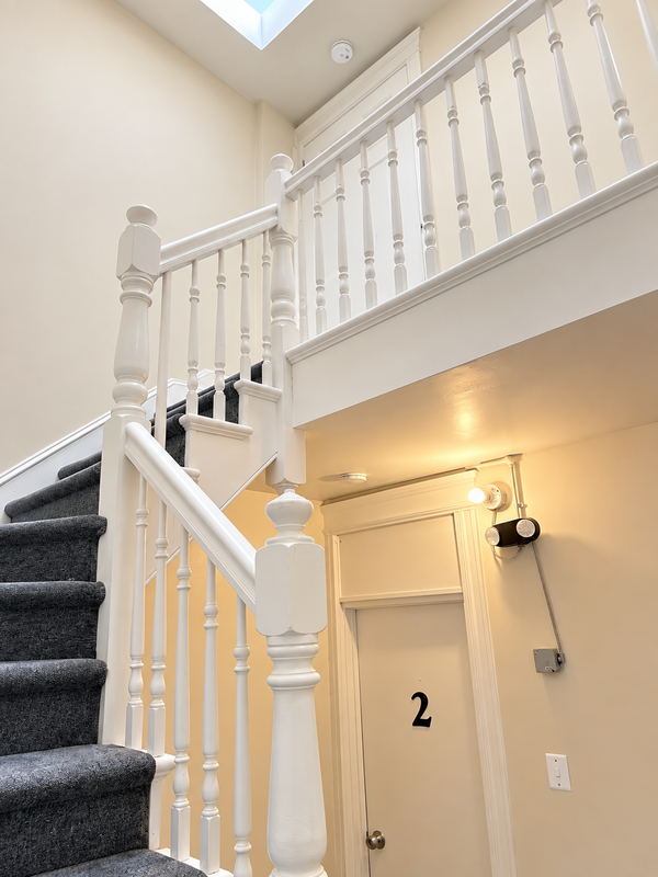 42 Seymour Ave - Photo 3 of 11