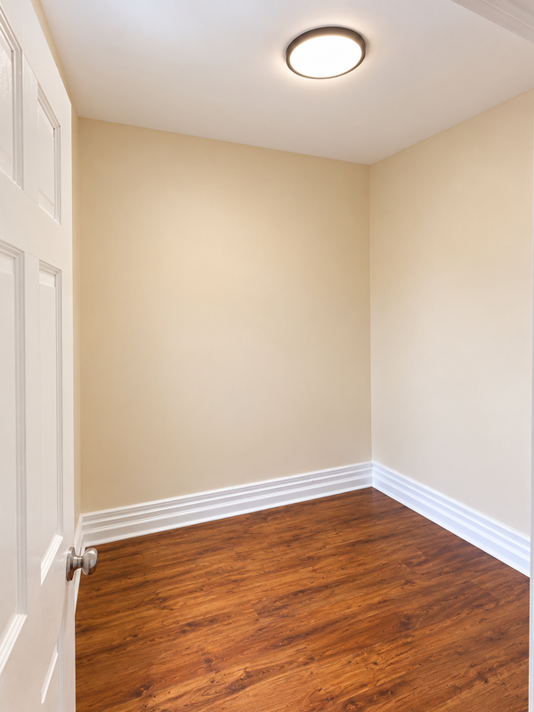 42 Seymour Ave - Photo 6 of 11