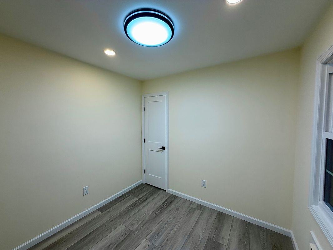 9526 243rd St - Photo 5 of 16