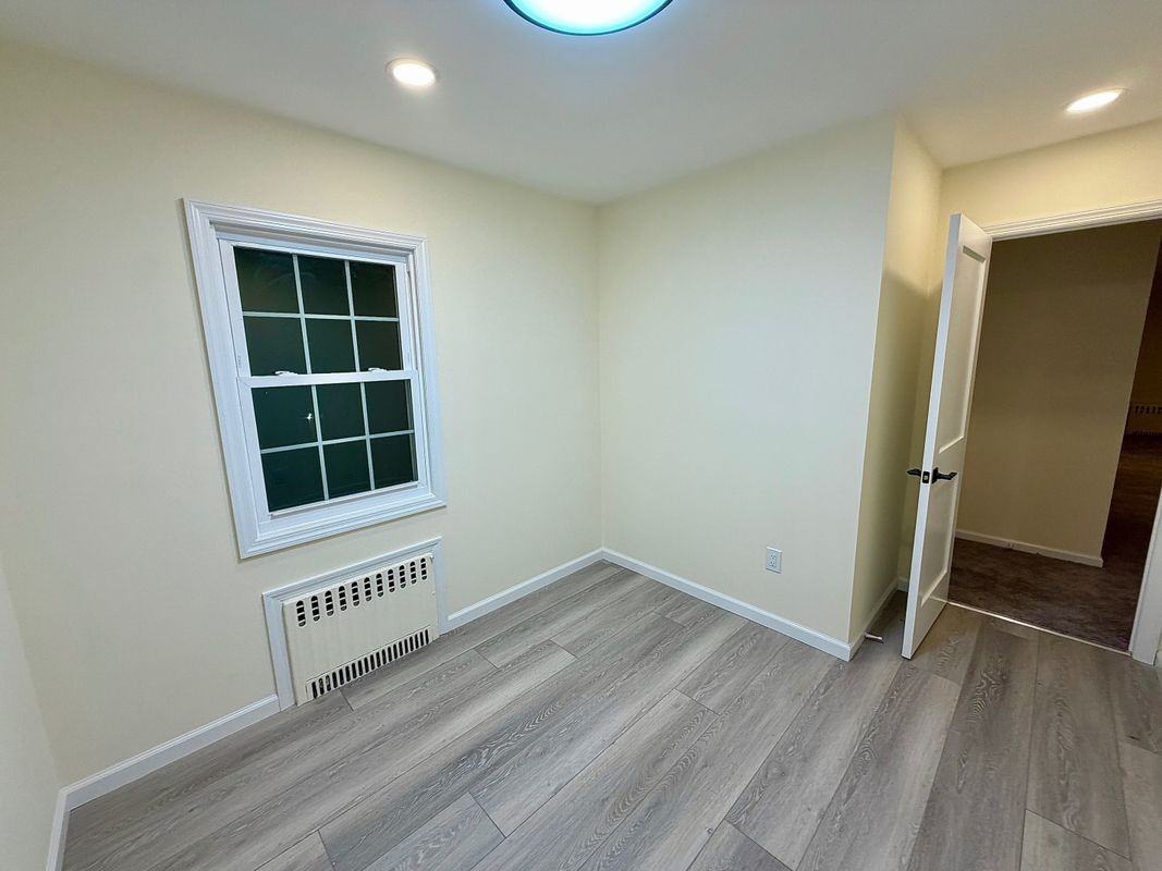 9526 243rd St - Photo 7 of 16