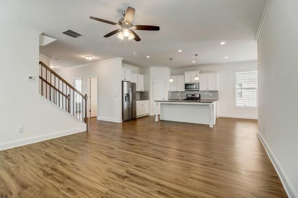 5214 Blake Br - Photo 5 of 17