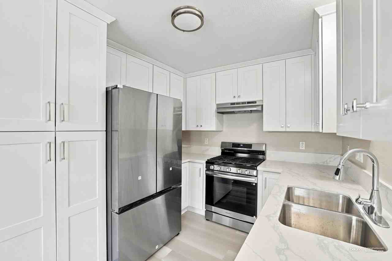 16 Greenview Ln - Photo 7 of 24