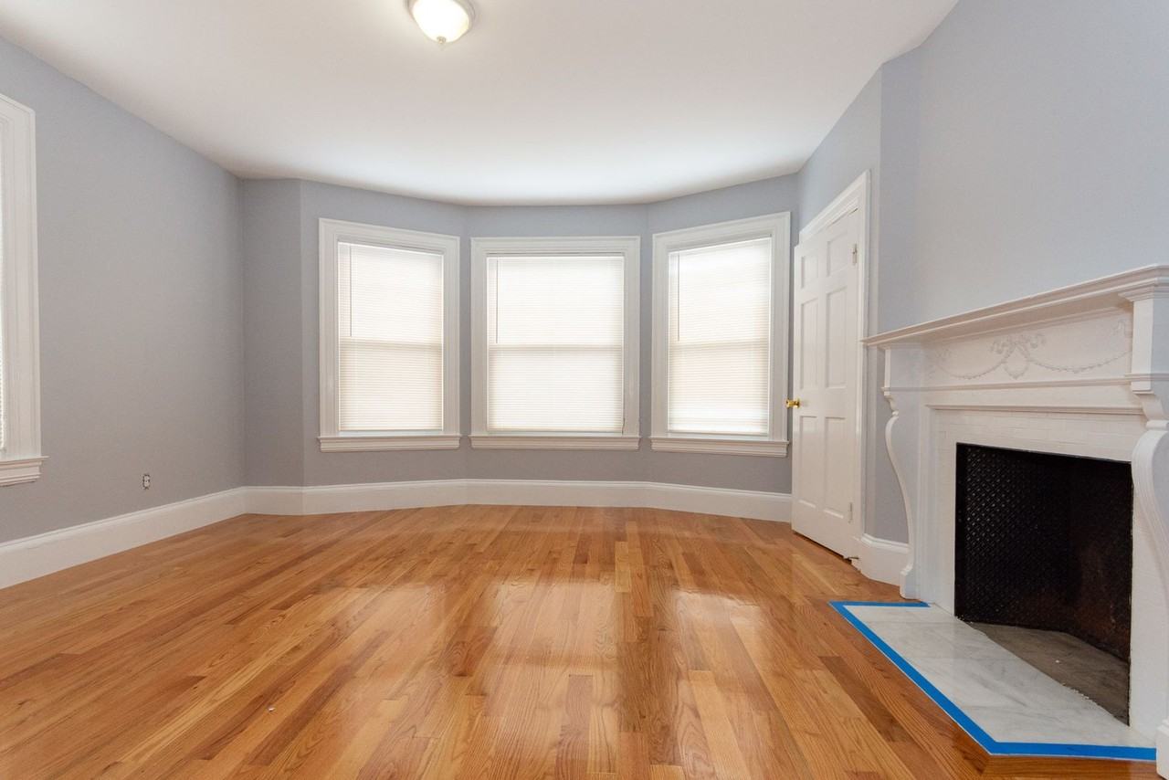 135 Franklin St