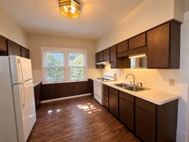 MOVE-IN SPECIAL! Roomy 2 bedroom apartment on the growing NW Side! An availability that won't last! - Photo 1 of 1