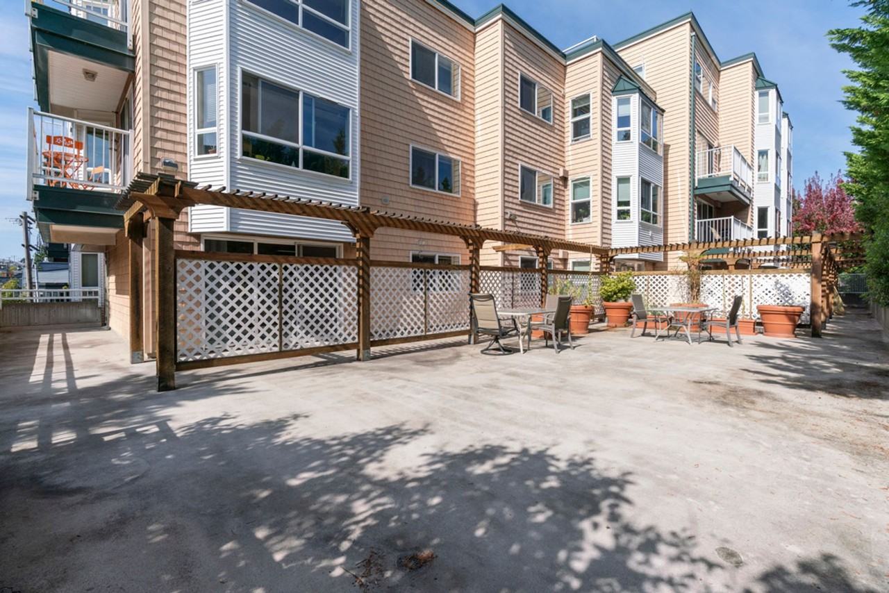 Pickering Place Apartments - Photo 3 of 50