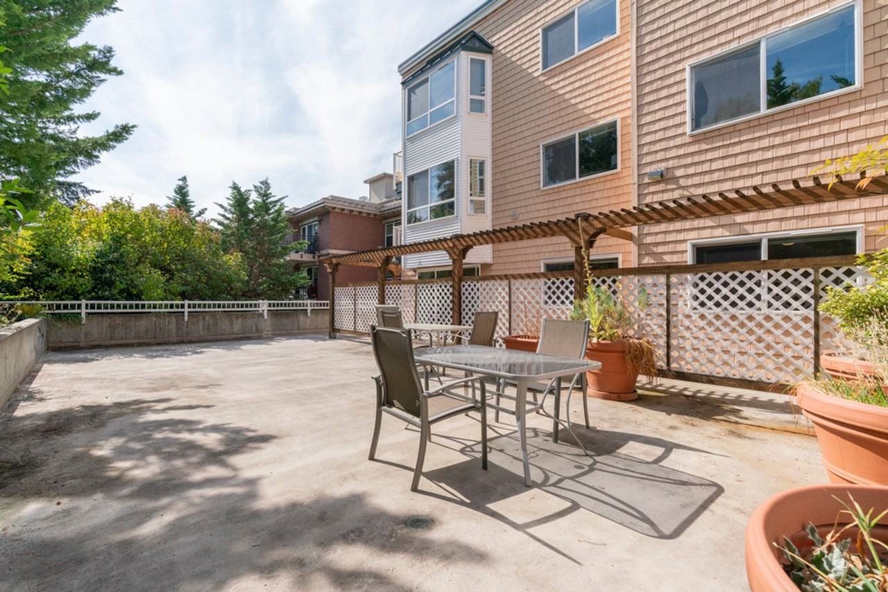 Pickering Place Apartments - Photo 4 of 50