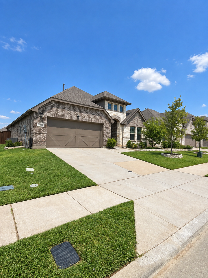 16613 Hidden Cove Dr #NA - Photo 2 of 22