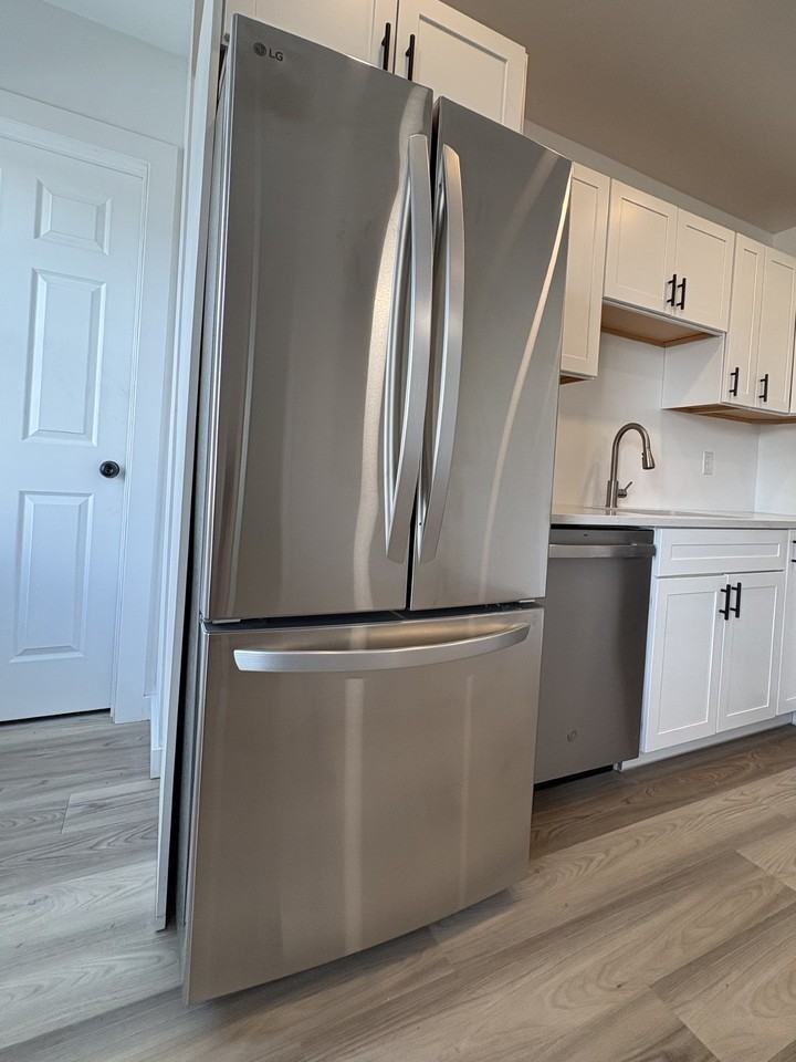 8 Chestnut St #2C - Photo 5 of 12