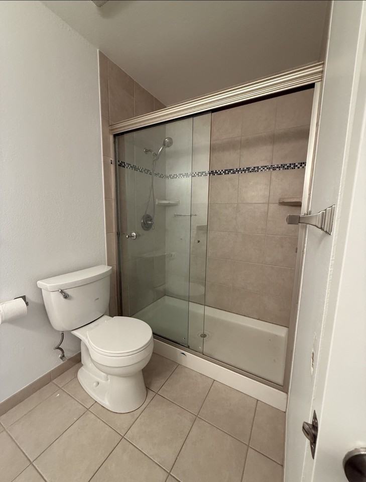 1020 Poplar Dr #1020 - Photo 6 of 23