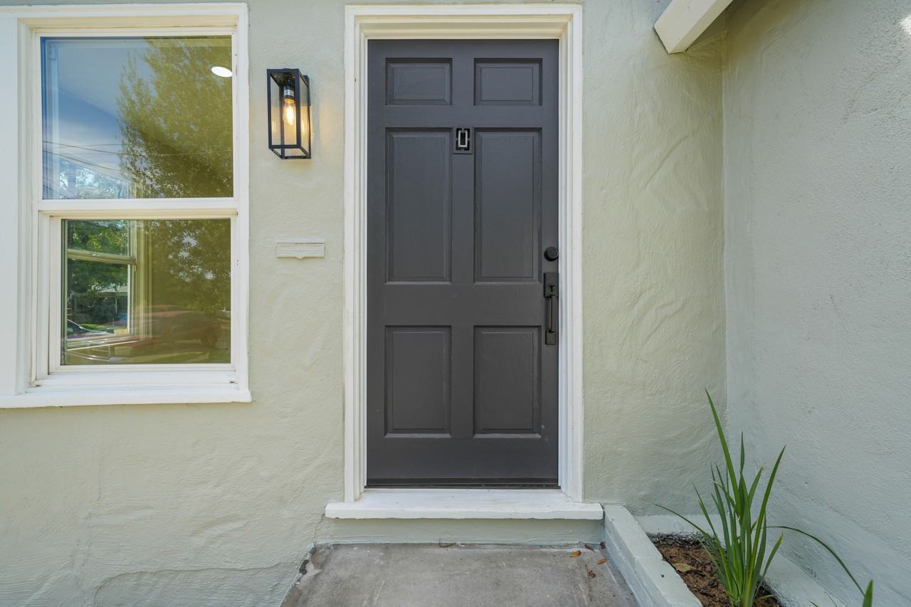 725 Taber Ave #NA - Photo 4 of 37