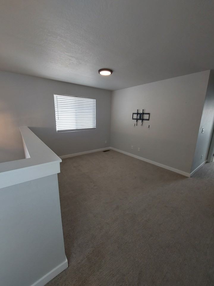 5083 W Milano St #NA - Photo 5 of 20