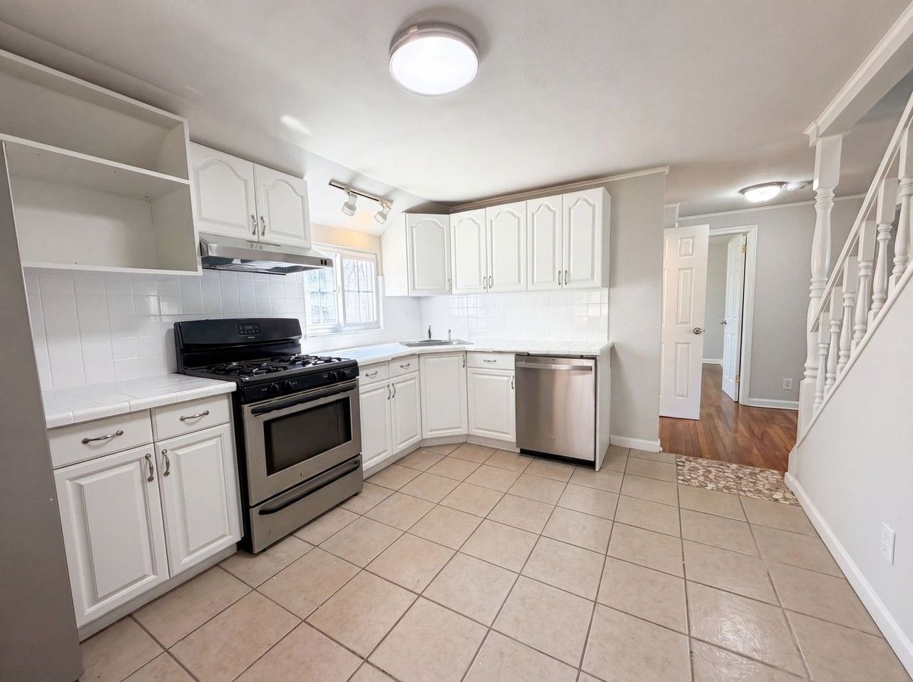 18 Delekas Ave #NA - Photo 4 of 13