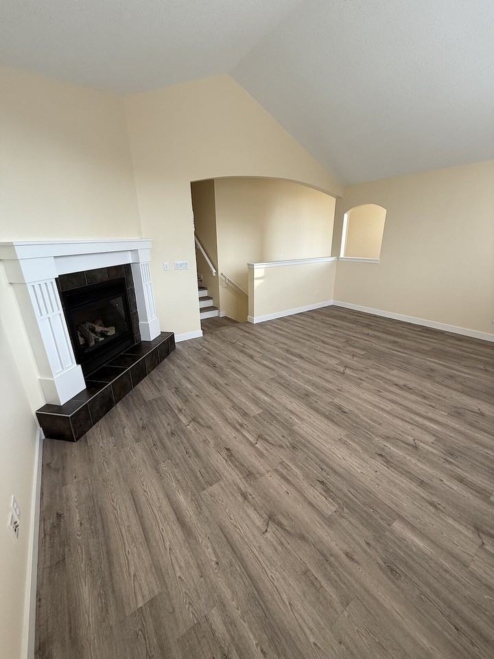 98 Brightondale Parade Se - Photo 2 of 48