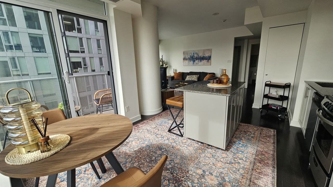 40 Nepean Street #1105 - Photo 4 of 16