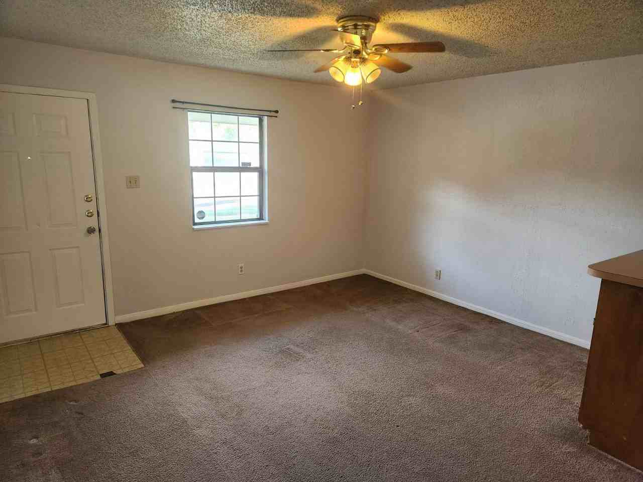 608 Carrie Ave #NA - Photo 5 of 17