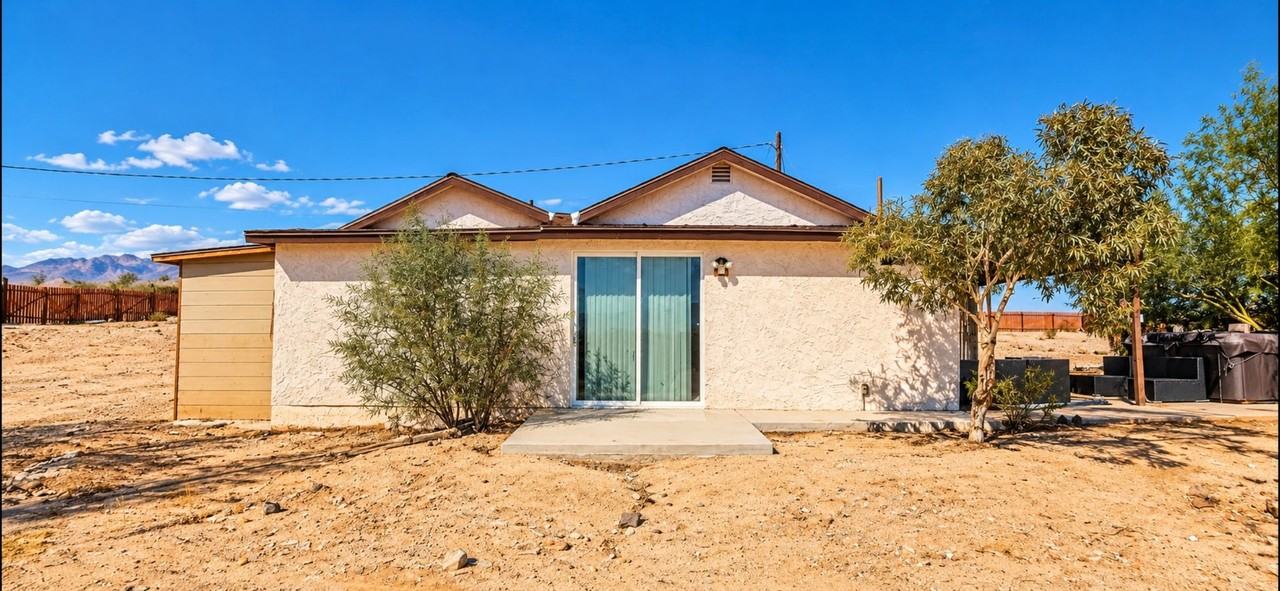 2300 Bullion Mountain Rd - Photo 2 of 33
