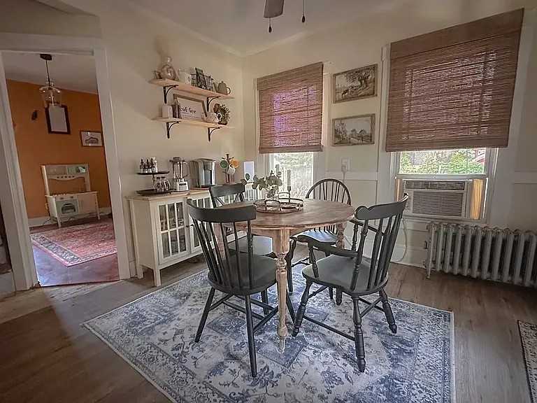 171 Warrenton St - Photo 6 of 14